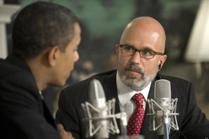 US President Barack Obama (L) speaks as