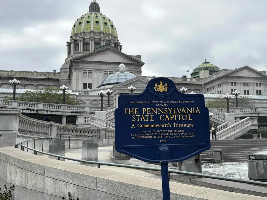 PA Capitol Sign
